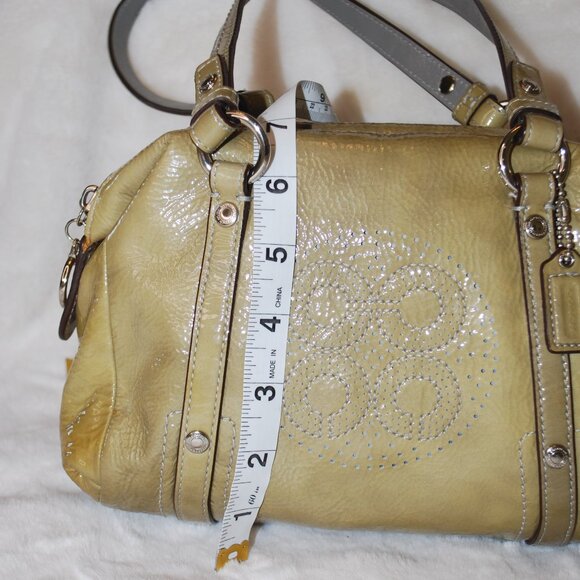 💚👜Coach Purse Green Ombre Textured Handbag Patent Leather Satchel 45570💚👜 - Picture 8 of 13